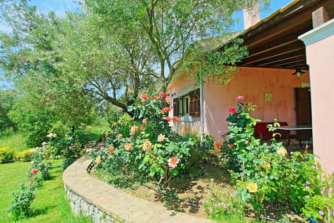 Villa Kleopatra Pouládes Exteriér fotografie