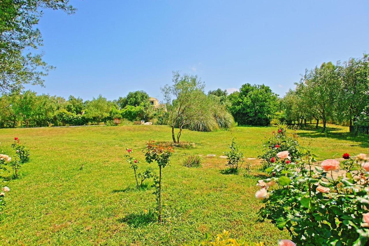 Villa Kleopatra Pouládes Exteriér fotografie